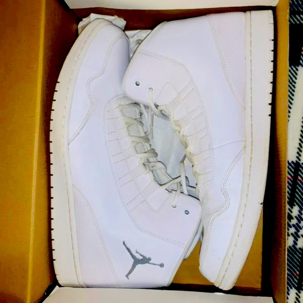 Jordan Executive Off-Court Sneakers